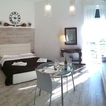 City Center Sea View Ortigia Apartamento Syracuse Exterior foto